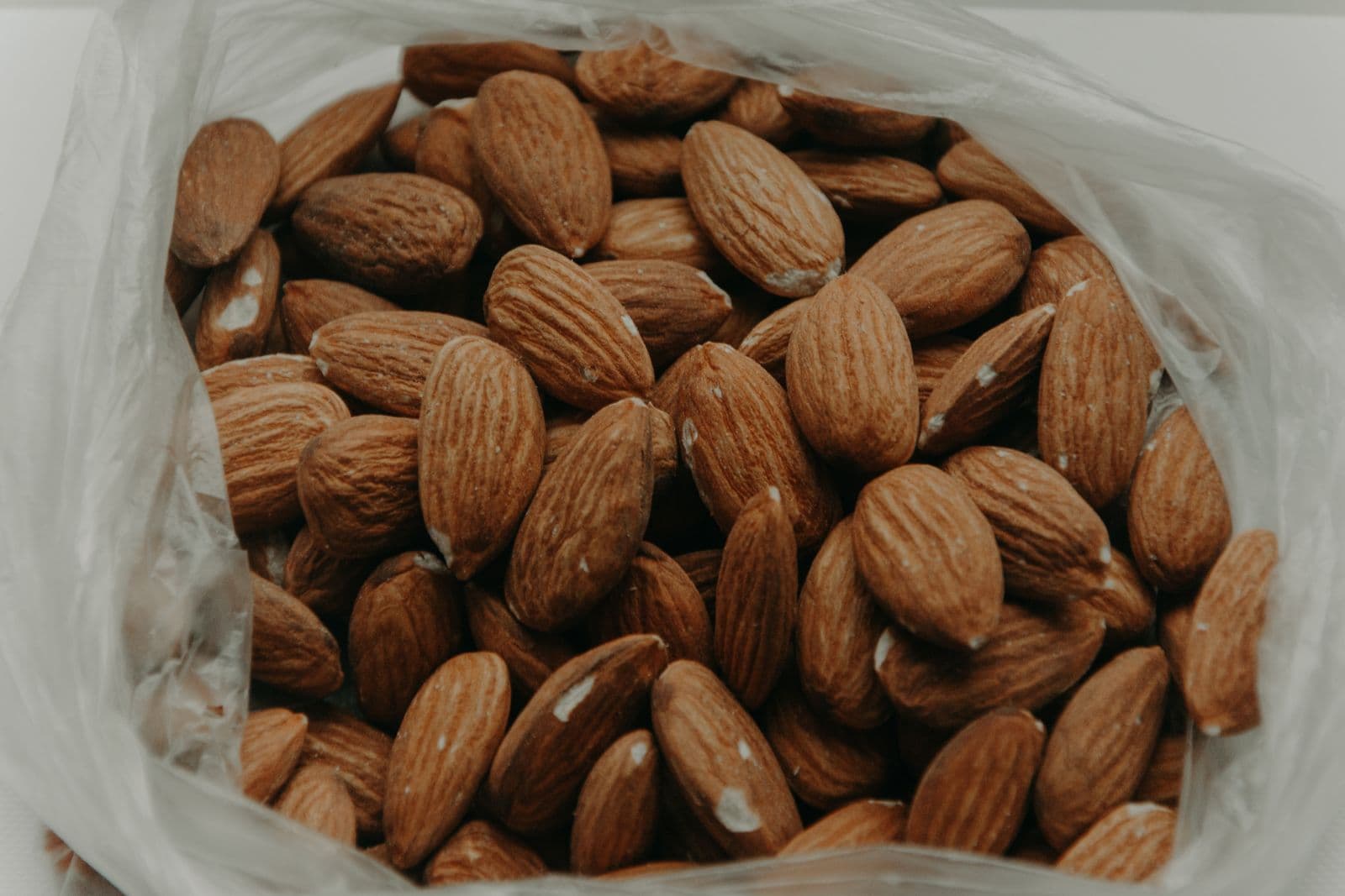 Almendra - Chile Almendras chilenas premium de cultivo sostenible, sabor suave y textura crujiente para industria alimentaria